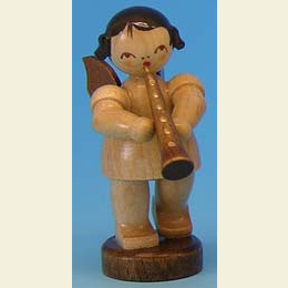 Angel with oboe  -  natural colors  -  standing  -  6cm / 2,3 inch
